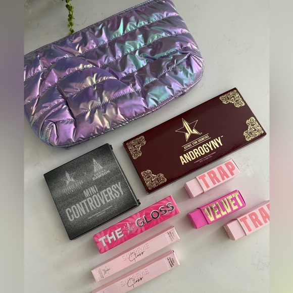 Jeffree Star Beauty Makeup Bundle🌈 6 Items including two palettes ~ 3 FREE ITEMS - Picture 1 of 12